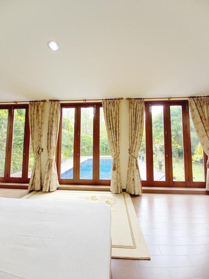 Villa Gathering Yuni Syahla Citaringgul Ngoại thất bức ảnh