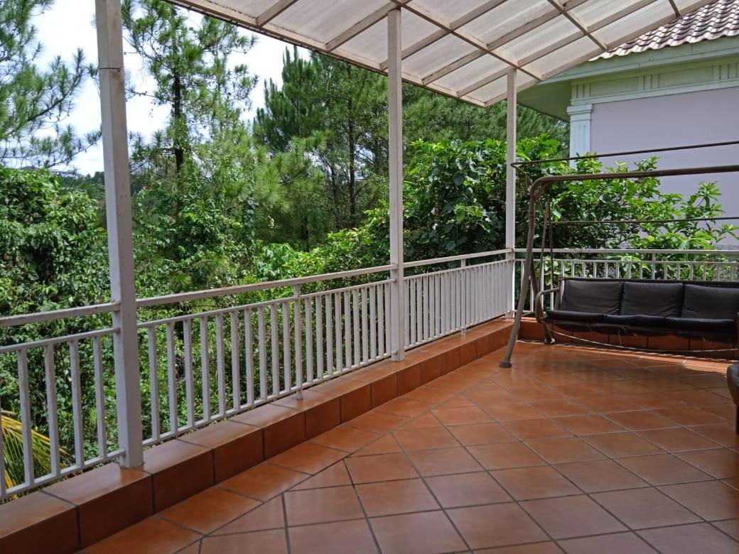 Villa Gathering Yuni Syahla Citaringgul Ngoại thất bức ảnh