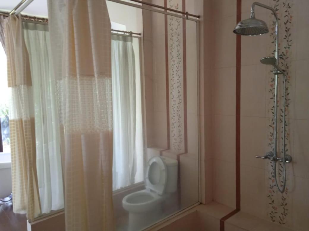 Villa Gathering Yuni Syahla Citaringgul Ngoại thất bức ảnh