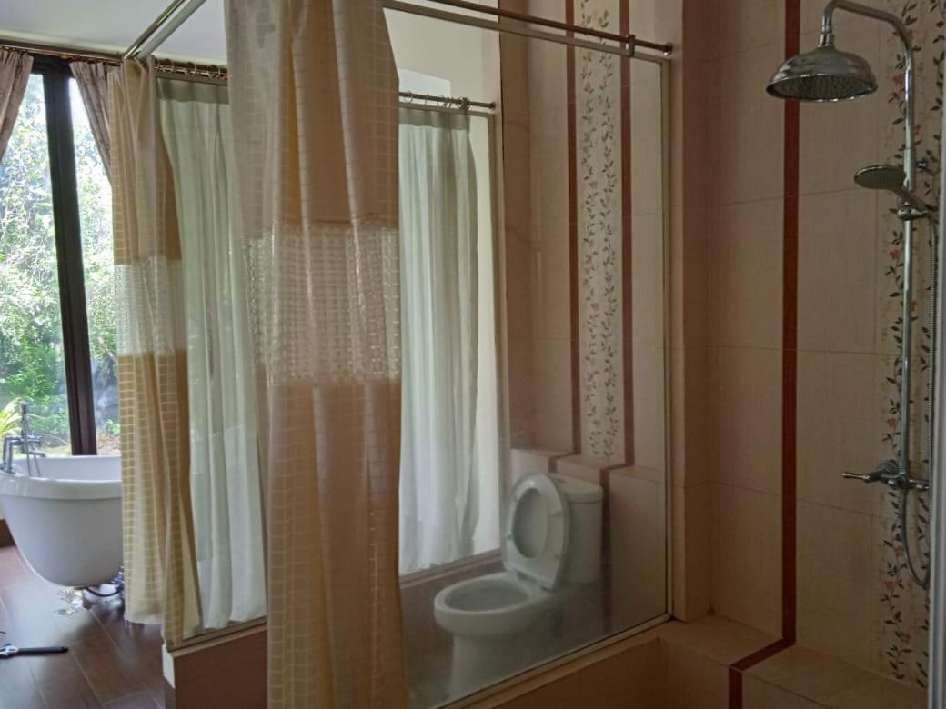 Villa Gathering Yuni Syahla Citaringgul Ngoại thất bức ảnh